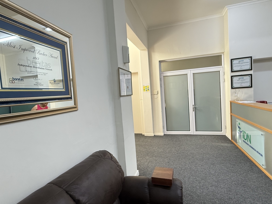 To Let Commercial Property for Rent in Paardevlei Western Cape